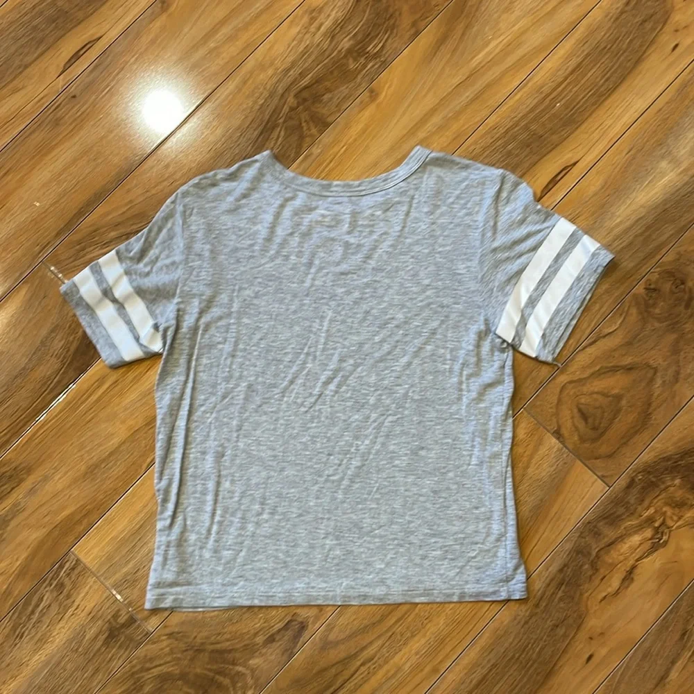 American Eagle, soft and sexy cropped T-shirt size small